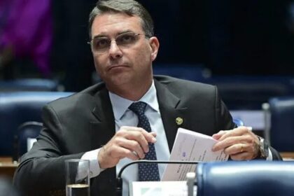 CNN Brasil cita pesquisa realizada pela Paraná Pesquisas no Estado do Rio de Janeiro.