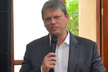 Band cita pesquisa realizada pela Paraná Pesquisas no Município de Guarulhos.