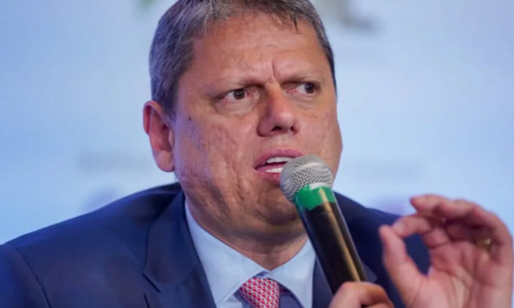 GP1 cita pesquisa realizada pela Paraná Pesquisas no Estado de São Paulo. 1 GP1 cita pesquisa realizada pela Paraná Pesquisas no Estado de São Paulo.