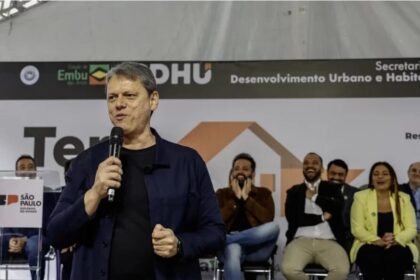 Zero Hora Digital cita pesquisa realizada pela Paraná Pesquisas no Estado de São Paulo.