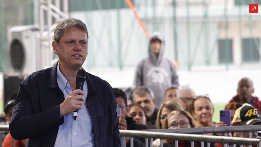 CNN Brasil cita pesquisa realizada pela Paraná Pesquisas no Estado de São Paulo.