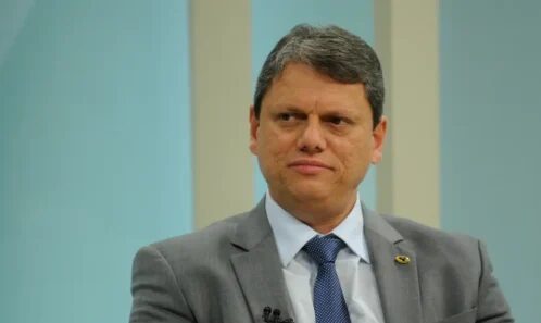 Focus Poder cita pesquisa realizada pela Paraná Pesquisas no Estado de São Paulo. 1 Focus Poder cita pesquisa realizada pela Paraná Pesquisas no Estado de São Paulo.