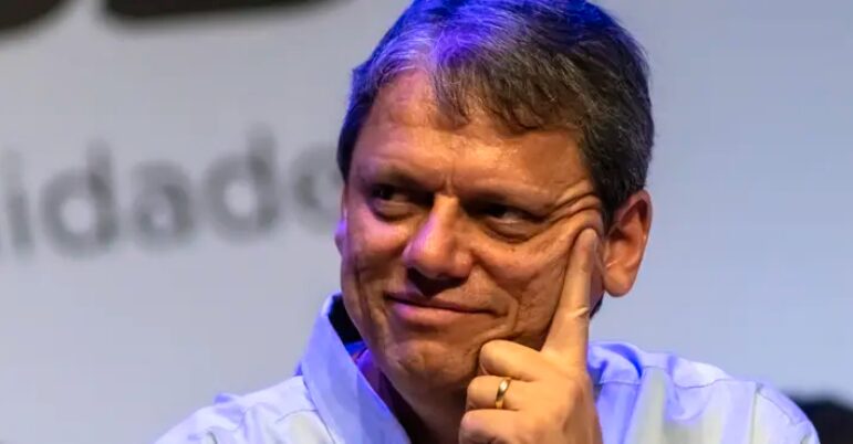 Revista Oeste cita pesquisa realizada pela Paraná Pesquisas no Estado de São Paulo. 1 Revista Oeste cita pesquisa realizada pela Paraná Pesquisas no Estado de São Paulo.