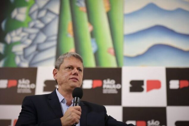 Conjuntura Online cita pesquisa realizada pela Paraná Pesquisas no Município de São Paulo. 1 Conjuntura Online cita pesquisa realizada pela Paraná Pesquisas no Município de São Paulo.