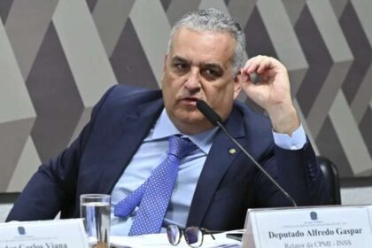 Alagoas 24 Horas cita pesquisa realizada pela Paraná Pesquisas no Estado de Alagoas.