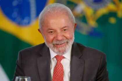 Agenda do Poder cita pesquisa realizada pela Paraná Pesquisas.