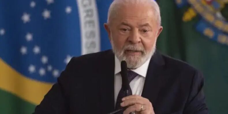 AC 24 Horas cita pesquisa realizada pela Paraná Pesquisas. 1 AC 24 Horas cita pesquisa realizada pela Paraná Pesquisas.