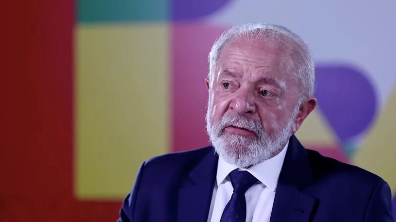 Campo 24 Horas cita pesquisa realizada pela Paraná Pesquisas. 1 Campo 24 Horas cita pesquisa realizada pela Paraná Pesquisas.