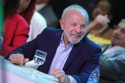 Diário do Estado cita pesquisa realizada pela Paraná Pesquisas.