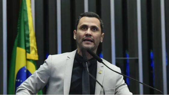 Gazeta do Povo cita pesquisa realizada pela Paraná Pesquisas no Estado de Minas Gerais. 1 Gazeta do Povo cita pesquisa realizada pela Paraná Pesquisas no Estado de Minas Gerais.