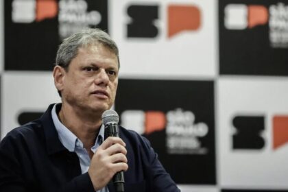 CNN Brasil pesquisa realizada pela Paraná Pesquisas.