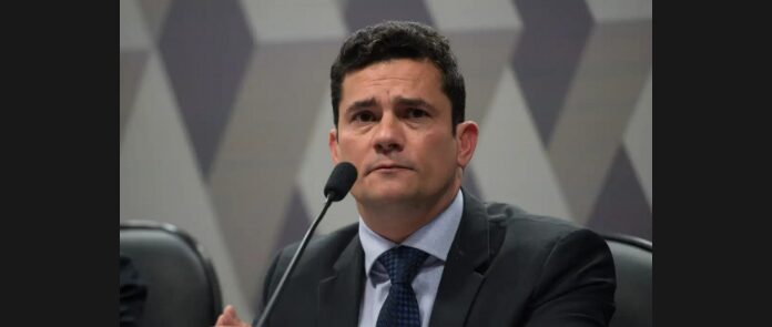 O Dia cita pesquisa realizada pela Paraná Pesquisas no Estado do Paraná.