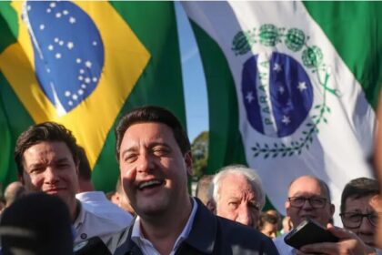XV Curitiba cita pesquisa realizada pela Paraná Pesquisas no Estado do Paraná.