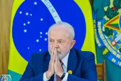 Blog do Esmael cita pesquisa realizada pela Paraná Pesquisas.