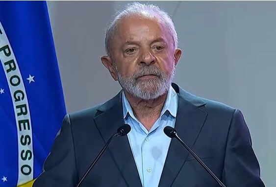 Metrópoles cita pesquisa realizada pela Paraná Pesquisas.