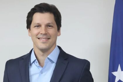 Band cita pesquisa realizada pela Paraná Pesquisas no Estado de Goiás.