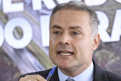 Brasil 247 cita pesquisa realizada pela Paraná Pesquisas no Estado de Alagoas.