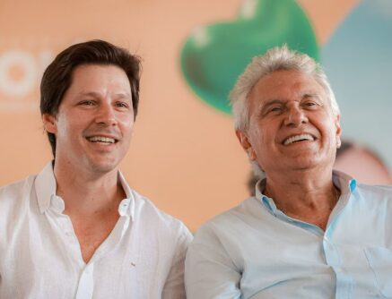 R7 Notícias cita pesquisa realizada pela Paraná Pesquisas no Estado de Goiás. 1 R7 Notícias cita pesquisa realizada pela Paraná Pesquisas no Estado de Goiás.