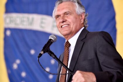 Diário da Redação cita pesquisa realizada pela Paraná Pesquisas no Estado de Goiás.