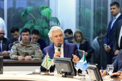 Jornal Opção cita pesquisa realizada pela Paraná Pesquisas no Estado de Goiás.