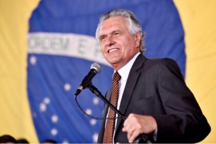 Ciber Jornal cita pesquisa realizada pela Paraná Pesquisas no Estado de Goiás.