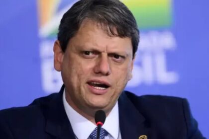 Revista Oeste cita pesquisa realizada pela Paraná Pesquisas no Estado de São Paulo.