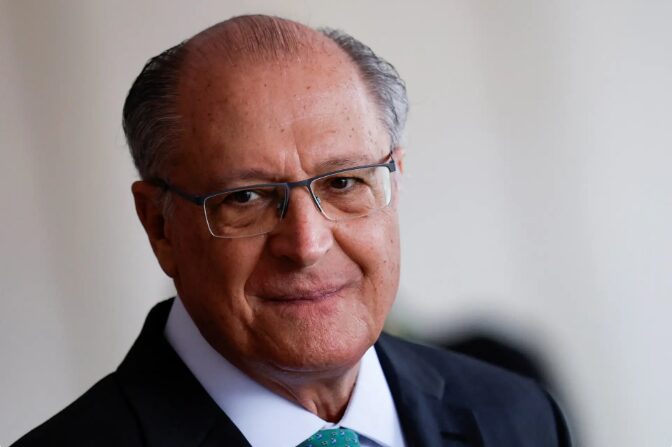 InfoMoney cita pesquisa realizada pela Paraná Pesquisas no Estado de São Paulo. 1 InfoMoney cita pesquisa realizada pela Paraná Pesquisas no Estado de São Paulo.