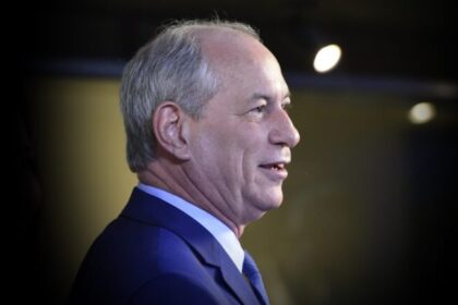 Conexão Política cita pesquisa realizada pela Paraná Pesquisas no Estado do Ceará.