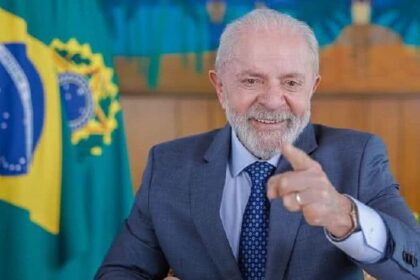 B News cita pesquisa realizada pela Paraná Pesquisas.