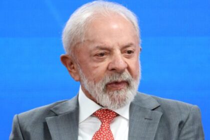 RIC cita pesquisa realizada pela Paraná Pesquisas.