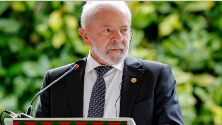 R7 Notícias cita pesquisa realizada pela Paraná Pesquisas. 1 R7 Notícias cita pesquisa realizada pela Paraná Pesquisas.