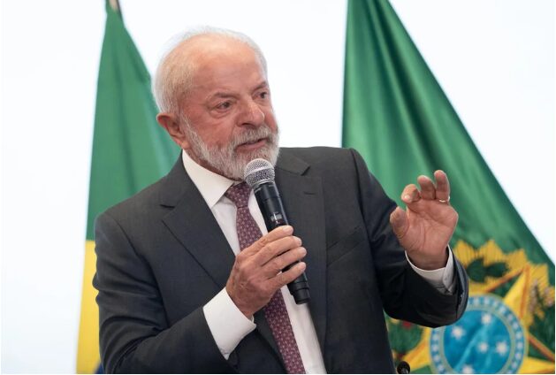 Metrópoles cita pesquisa realizada pela Paraná Pesquisas.