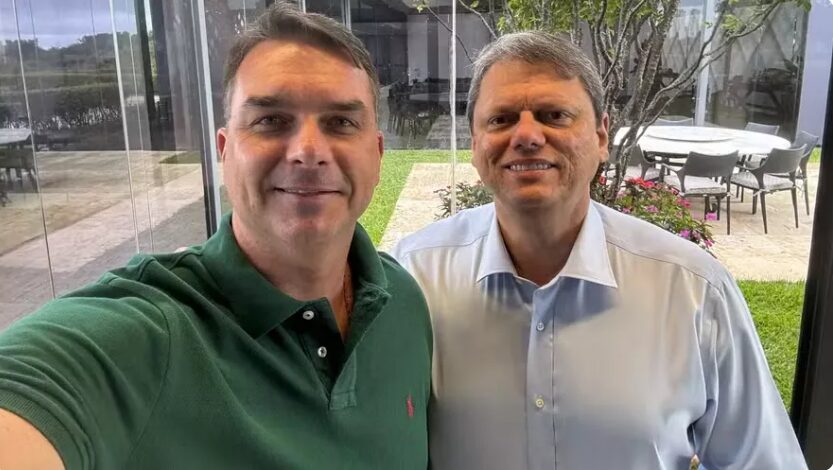 Claudio Dantas cita pesquisa realizada pela Paraná Pesquisas.