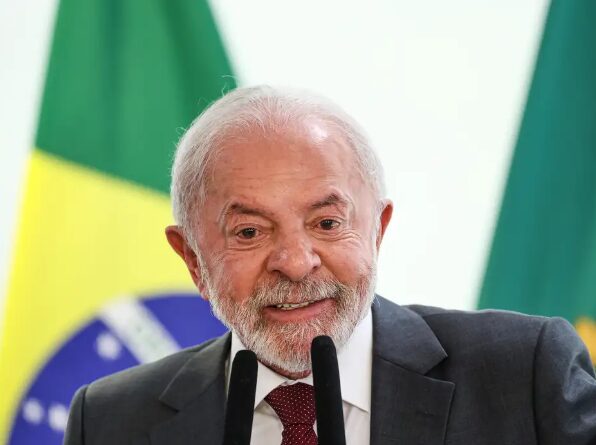 Agenda do Poder cita pesquisa realizada pela Paraná Pesquisas.