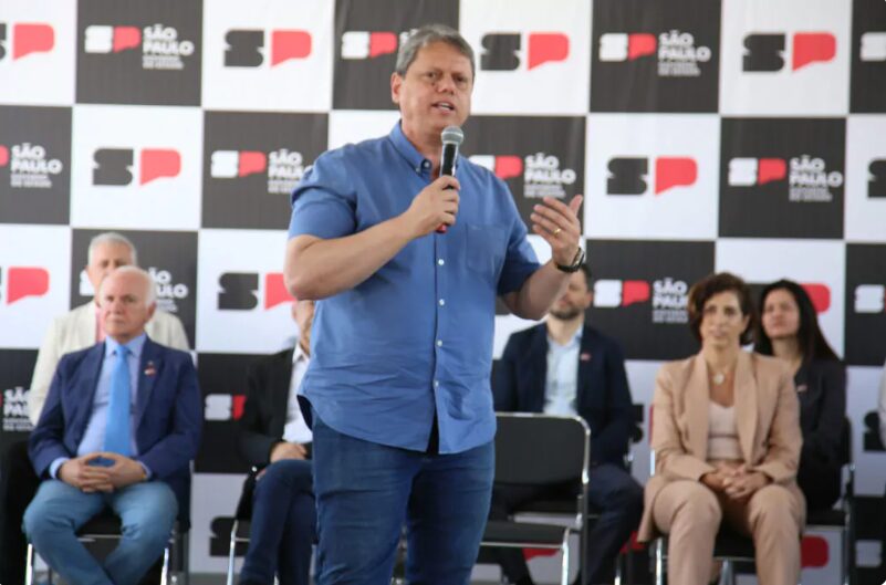 011 News cita pesquisa realizada pela Paraná Pesquisas no Estado de São Paulo.