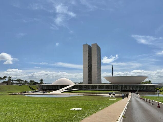 Bem Paraná cita pesquisa realizada pela Paraná Pesquisas no Estado do Paraná. 1 Bem Paraná cita pesquisa realizada pela Paraná Pesquisas no Estado do Paraná.