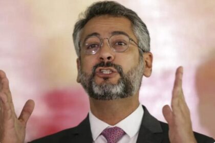 Ponto da Pauta cita pesquisa realizada pela Paraná Pesquisas no Estado do Amapá.