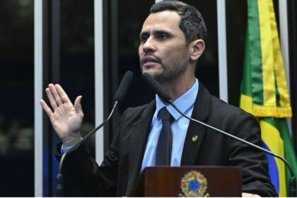 CNN Notícias cita pesquisa realizada pela Paraná Pesquisas no Estado de Minas Gerais.
