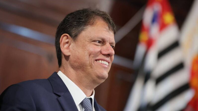 Diário do Poder cita pesquisa realizada para Paraná Pesquisas no Estado de São Paulo. 1 Diário do Poder cita pesquisa realizada para Paraná Pesquisas no Estado de São Paulo.