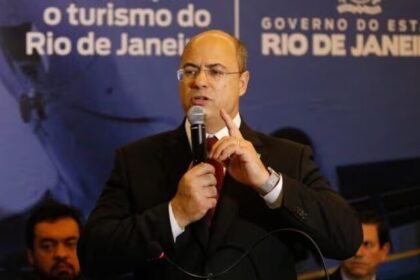 Band cita pesquisa realizada para Paraná Pesquisas no Estado do Rio de Janeiro.