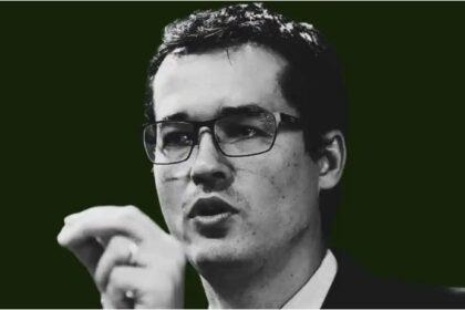 Blog do Esmael cita pesquisa realizada para Paraná Pesquisas no Estado do Paraná.