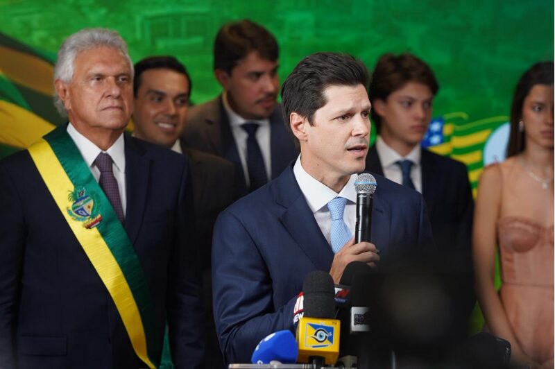 Diário do Poder cita pesquisa realizada para Paraná Pesquisas no Estado de Goiás. 1 Diário do Poder cita pesquisa realizada para Paraná Pesquisas no Estado de Goiás.
