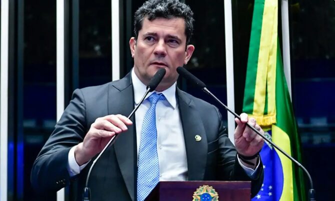 InfoMoney cita pesquisa realizada para Paraná Pesquisas no Estado do Paraná.