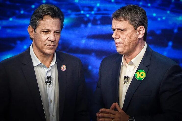 Exame cita pesquisa realizada para Paraná Pesquisas no Estado de São Paulo. 1 Exame cita pesquisa realizada para Paraná Pesquisas no Estado de São Paulo.