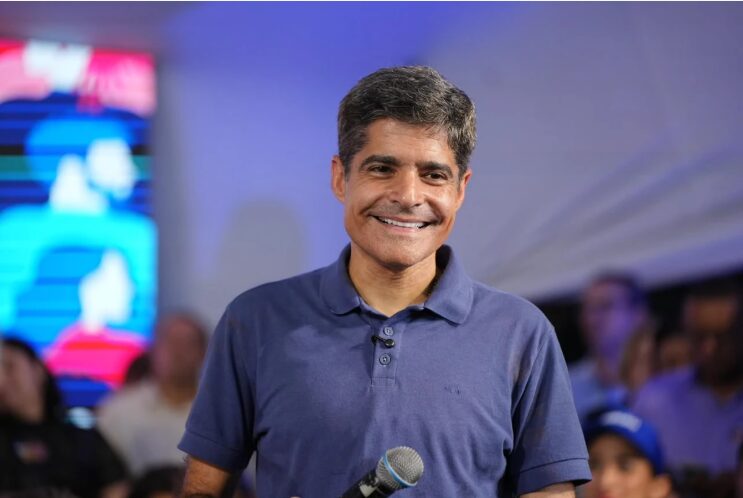 Correio 24 Horas cita pesquisa realizada para Paraná Pesquisas no Estado da Bahia. 1 Correio 24 Horas cita pesquisa realizada para Paraná Pesquisas no Estado da Bahia.