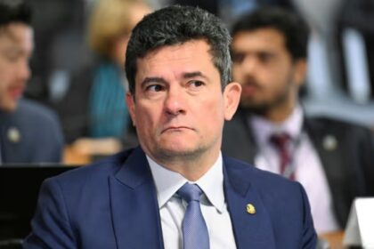 Band cita pesquisa realizada para Paraná Pesquisas no Estado do Paraná.