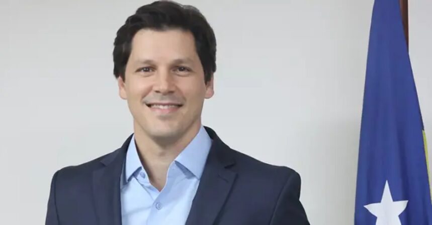 Revista Oeste cita pesquisa realizada para Paraná Pesquisas no Estado de Goiás. 1 Revista Oeste cita pesquisa realizada para Paraná Pesquisas no Estado de Goiás.
