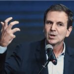 Exame cita pesquisa realizada para Paraná Pesquisas no Estado do Rio de Janeiro.