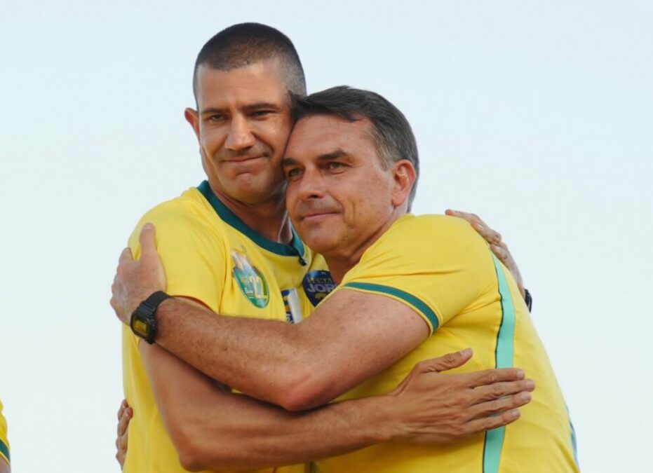 O Antagonista cita pesquisa realizada para Paraná Pesquisas no Estado do Rio de Janeiro. 1 O Antagonista cita pesquisa realizada para Paraná Pesquisas no Estado do Rio de Janeiro.